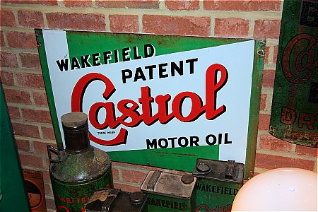 WAKEFIELD CASTROL - click to enlarge